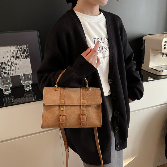 Damen Hobo-Tasche mit strukturierten Akzenten und verstellbarem Trageriemen Nord Taschen
