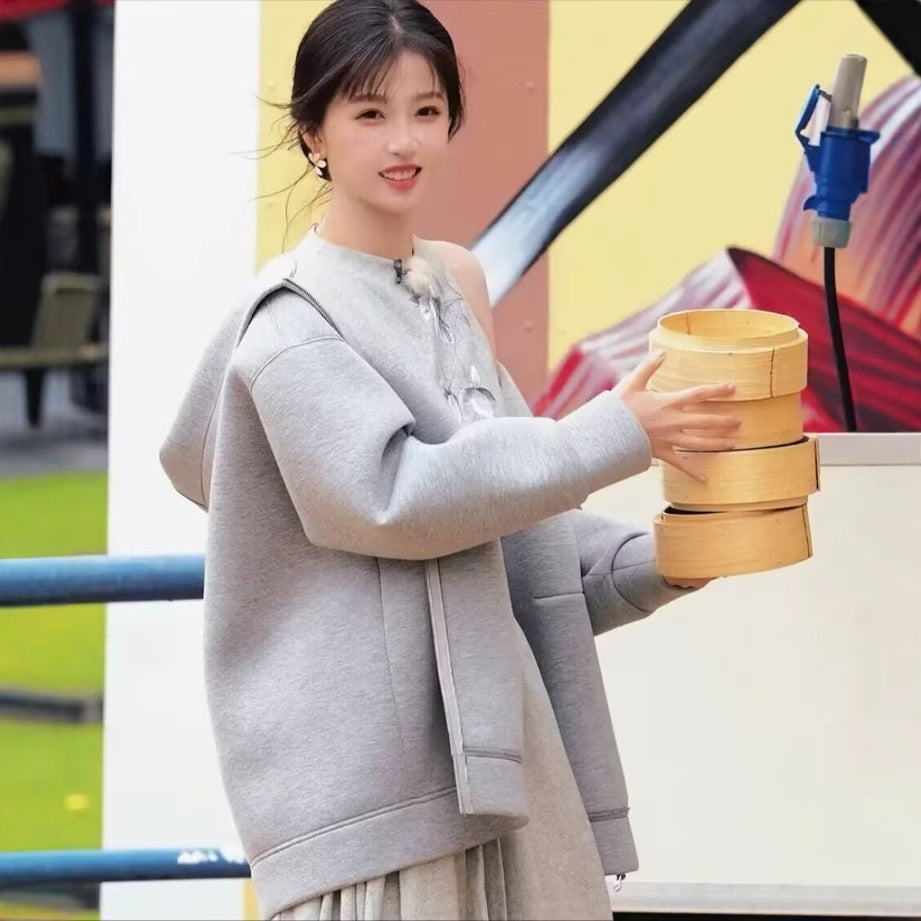 Damen 70+ Oversize Kapuzenjacke mit Reißverschluss, Kängurutaschen und verlängertem Saum Nord Taschen