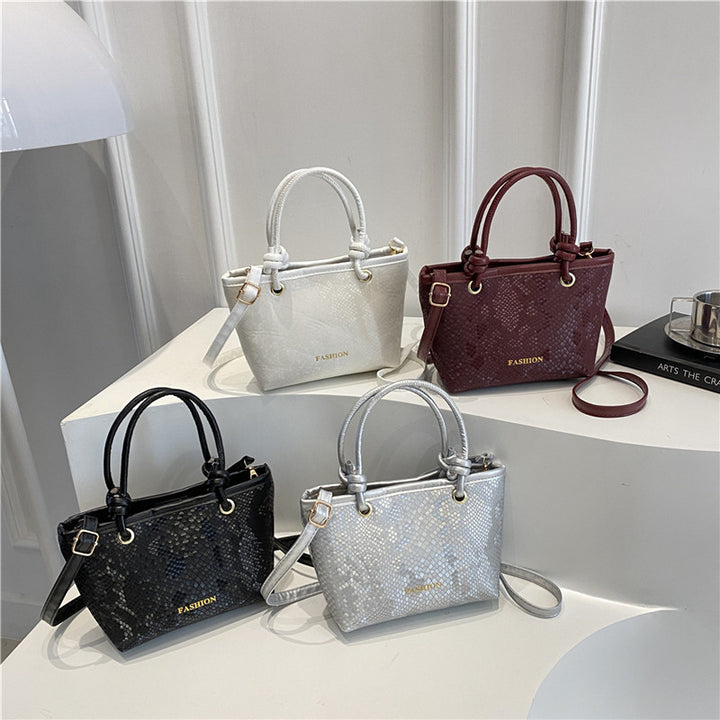 Damen Handtasche aus hochwertigem Kunstleder im edlen Netzdesign Nord Taschen