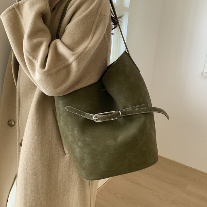 Damen Beuteltasche mit raffiniertem Verschluss Nord Taschen
