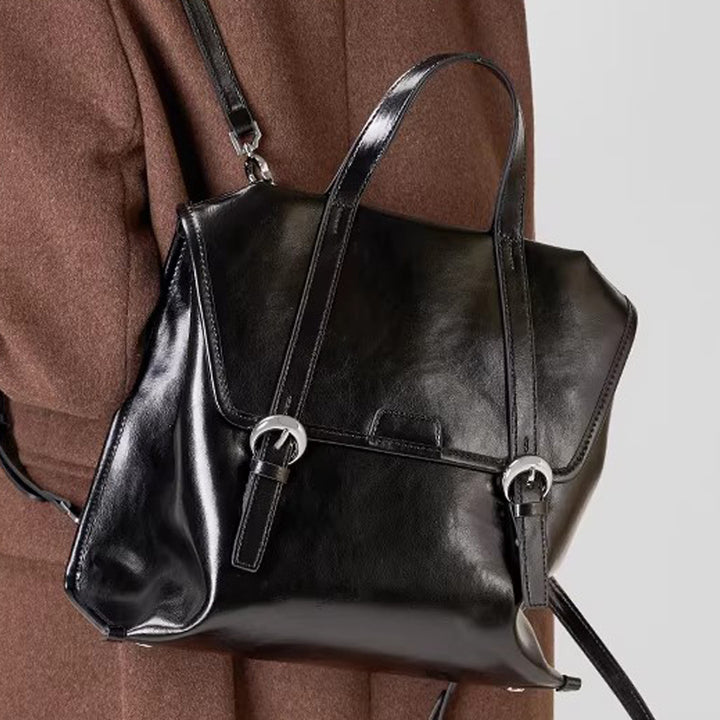 Damen Rucksacktasche aus glänzendem Kunstleder Nord Taschen