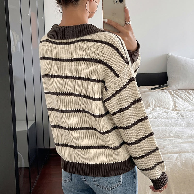 Damen Gestreifter Strick‑Polo‑Pullover mit Kontrastkragen und lockerer Oversize‑Passform Nord Taschen