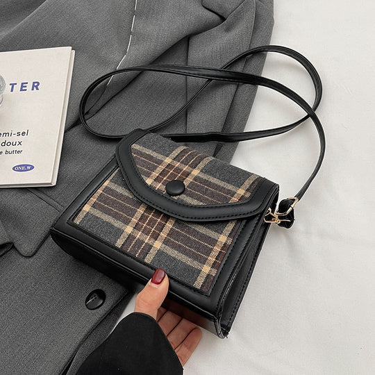Damen modische Handtasche im Karomuster mit abnehmbarem Anhänger Nord Taschen