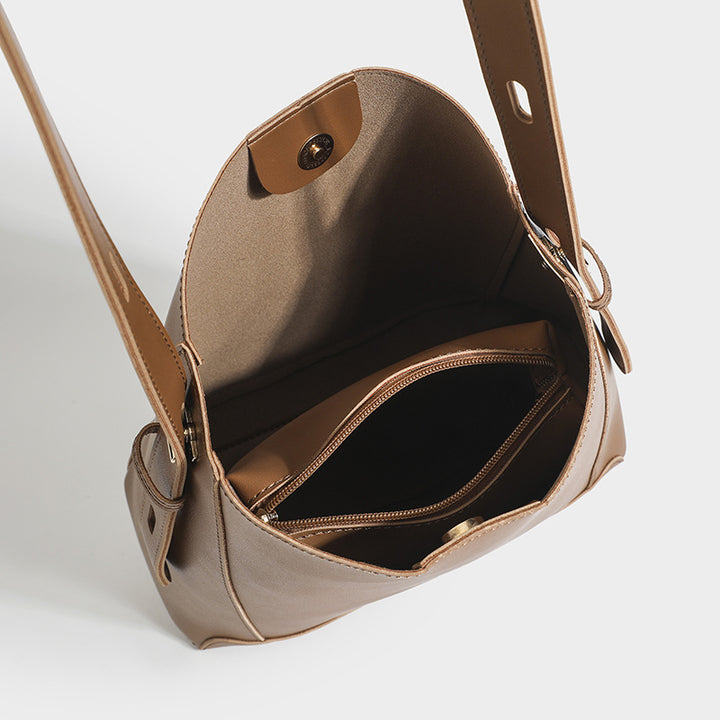 Damen Hobo-Tasche mit elegantem Faltendesign und praktischem Innenraum Nord Taschen