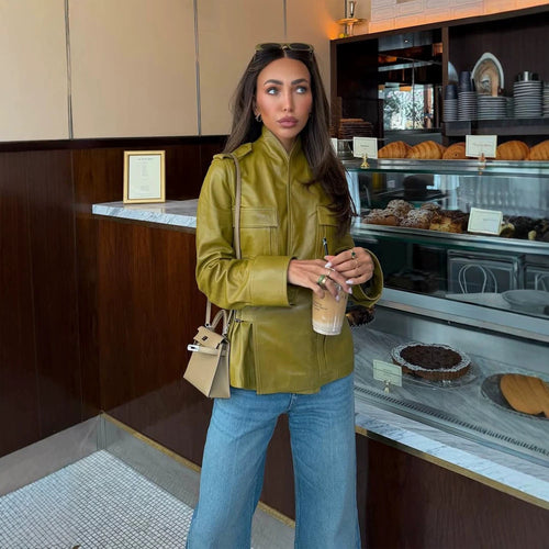 Damen Lederimitat-Utility-Jacke mit Stehkragen, Brustklappen & verdecktem Reißverschluss Nord Taschen