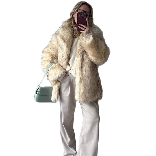 Damen Kurzmantel aus Kunstpelz mit Taillengürtel und voluminösem Schalkragen Nord Taschen