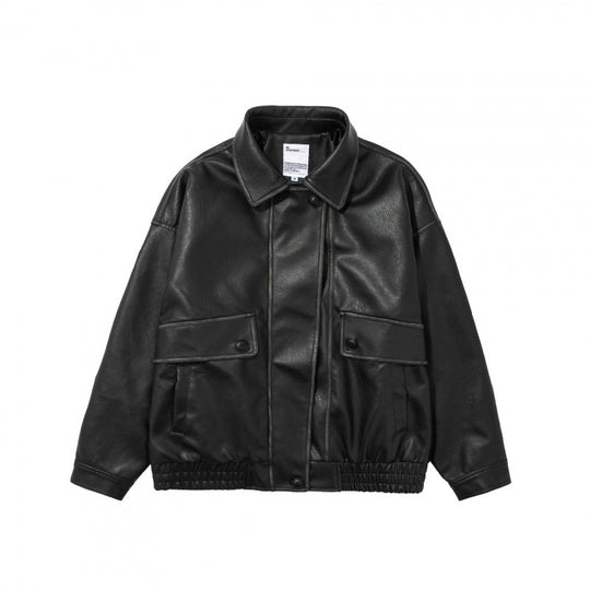 Unisex Kurz geschnittene Oversized Kunstleder-Blousonjacke mit Hemdkragen, Pattentaschen und elastischem Saum Nord Taschen