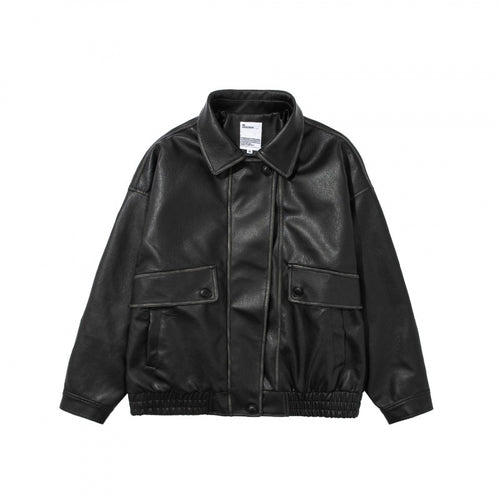 Unisex Kurz geschnittene Oversized Kunstleder-Blousonjacke mit Hemdkragen, Pattentaschen und elastischem Saum Nord Taschen