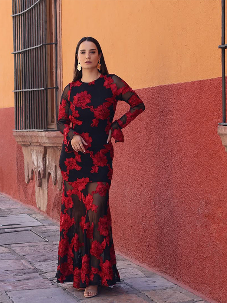 Damen Maxikleid mit transparentem Mesh und floraler Stickerei Nord Taschen