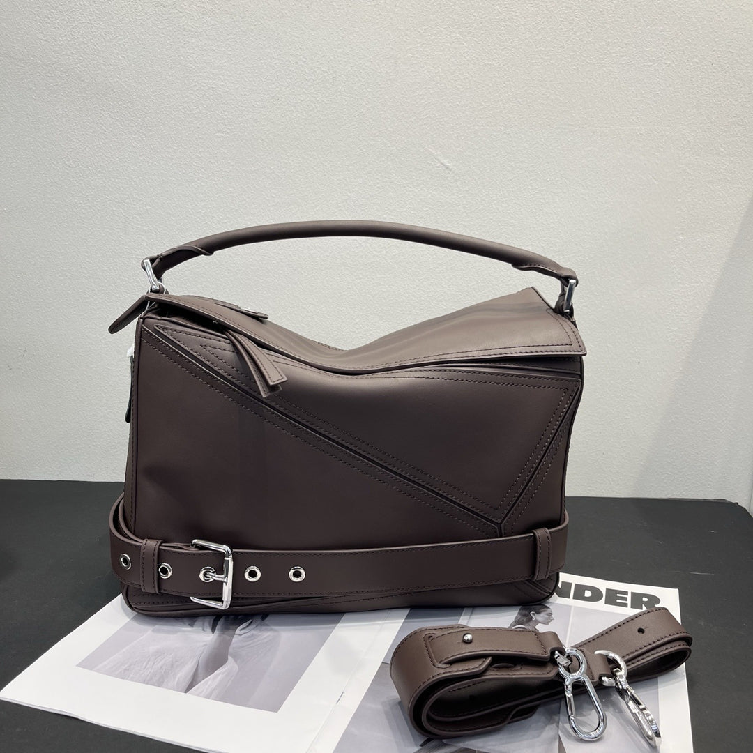 Damen elegante Ledertasche mit innovativem Design Nord Taschen