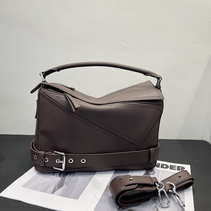 Damen elegante Ledertasche mit innovativem Design Nord Taschen