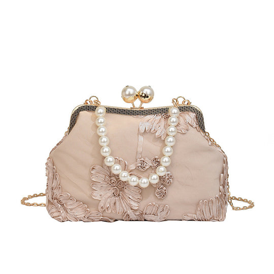 Damen elegante Clutch mit floralen Stickereien und Perlenakzenten Nord Taschen