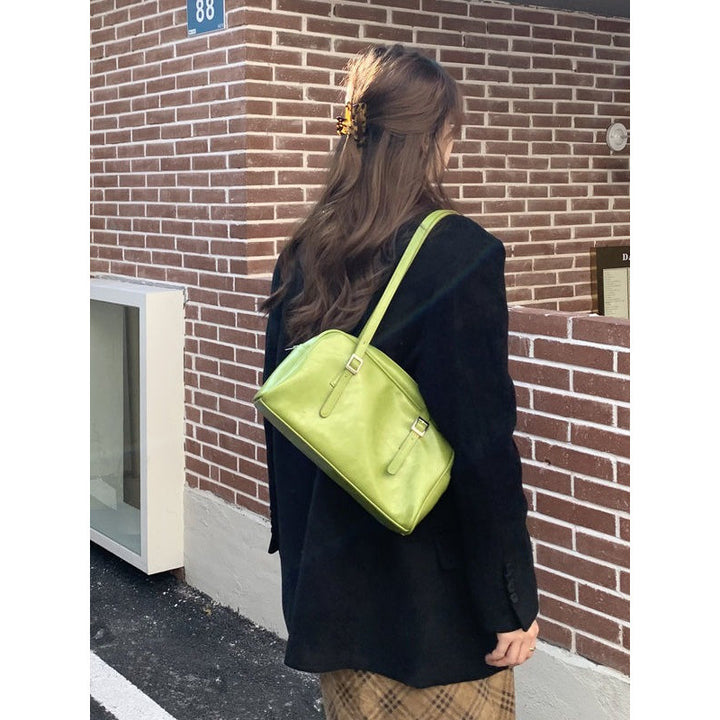 Damen elegante Umhängetasche mit verstellbaren Trageriemen und langlebiger Oberflächenstruktur Nord Taschen