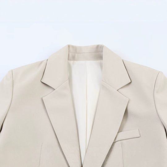 Damen Taillierter Blazer mit softem Revers und Leistentaschen Nord Taschen