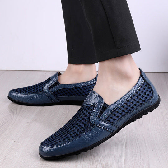 Herren Bequeme und atmungsaktive Slippers mit perforiertem Obermaterial