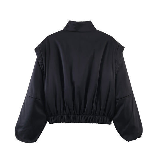 Damen Kurz geschnittene Windjacke mit Stehkragen, wattierter Fütterung und Ballonärmeln Nord Taschen
