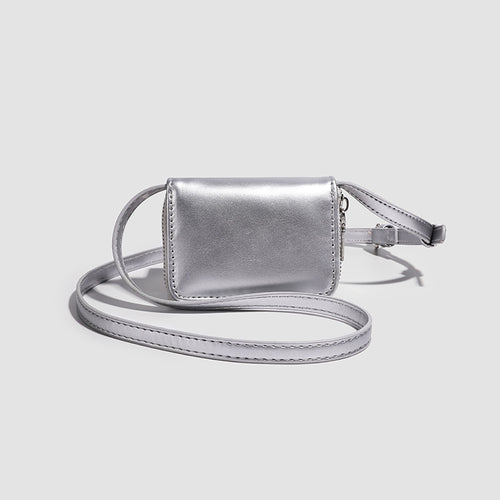 Damen Handgelenktasche mit elegantem Reißverschluss und minimalistischer Silhouette Nord Taschen