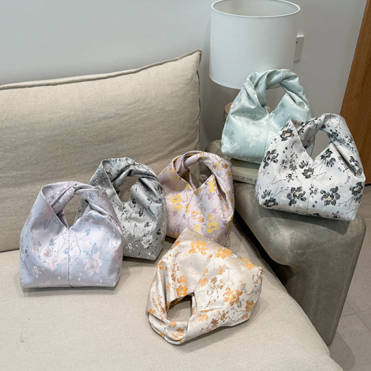 Damen Hobo-Tasche aus luxuriösem, blütenverziertem Stoff Nord Taschen
