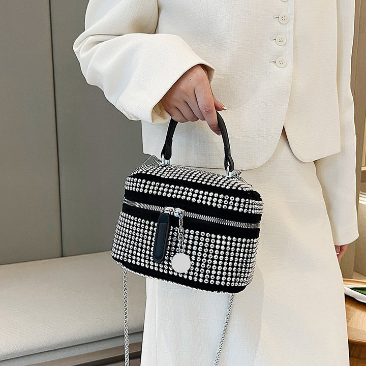 Damen Glamouröse Handtasche mit funkelnden Strassverzierungen Nord Taschen 1780428123