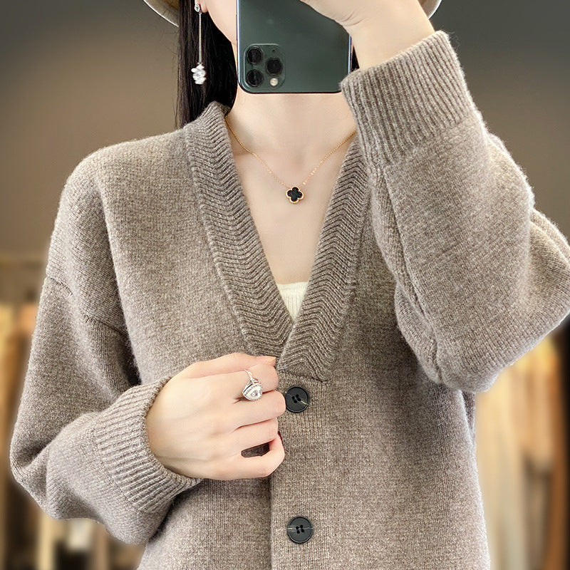 Damen Weicher Boxy-Longcardigan mit tiefem V-Ausschnitt und feiner Rippkante Nord Taschen