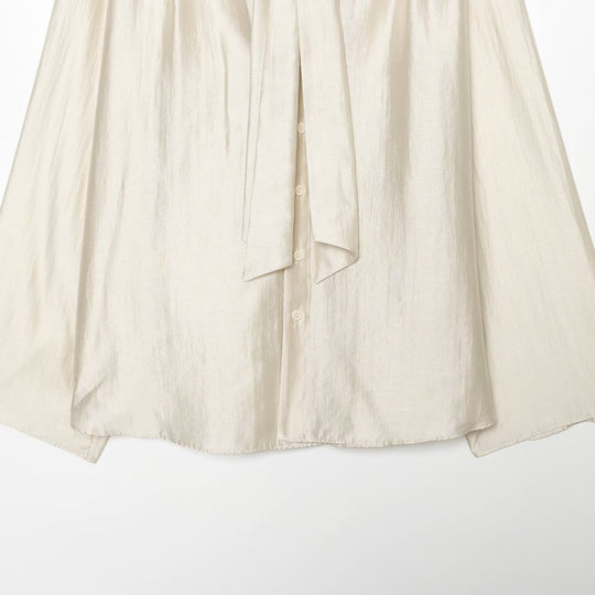 Damen Weiche Schlupfbluse mit Schleifenkragen, geraffter Passe und weitem Fall Nord Taschen