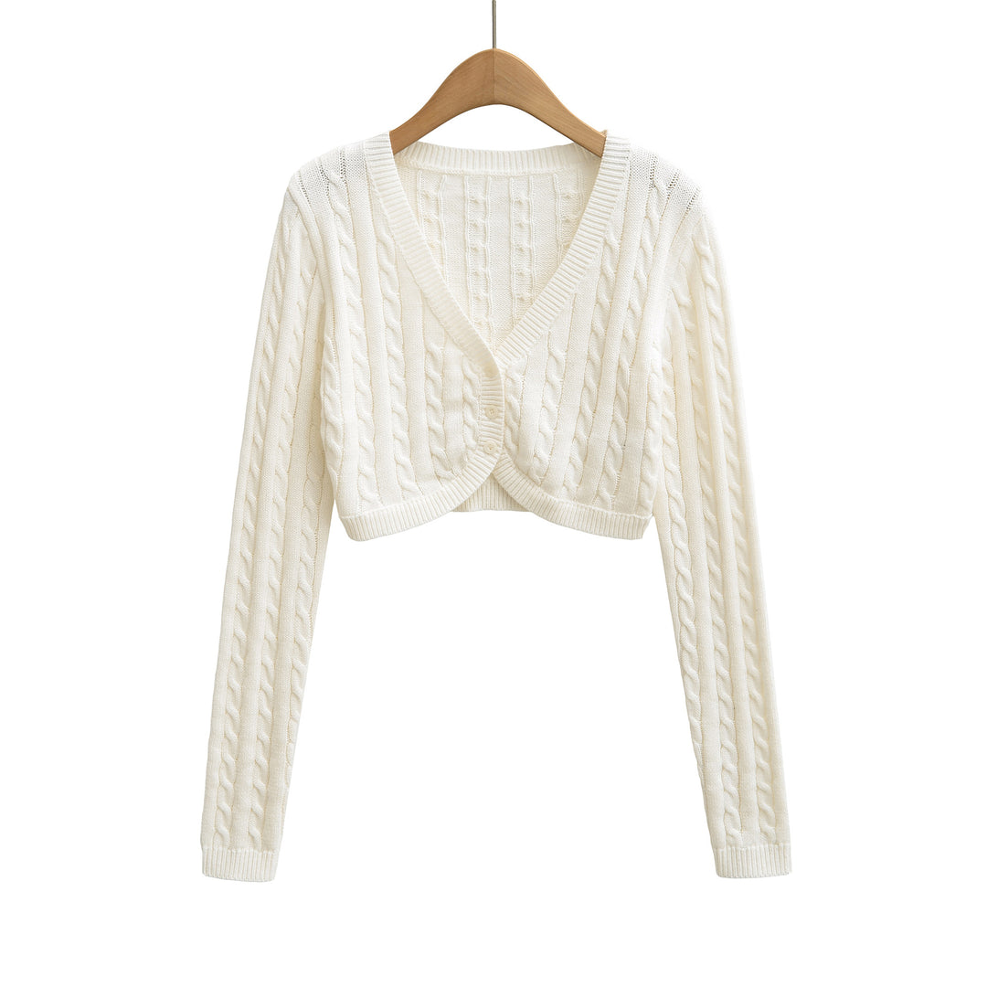 Damen Kurzgeschnittener Zopfstrick-Cardigan mit V‑Ausschnitt und Knopfleiste Nord Taschen