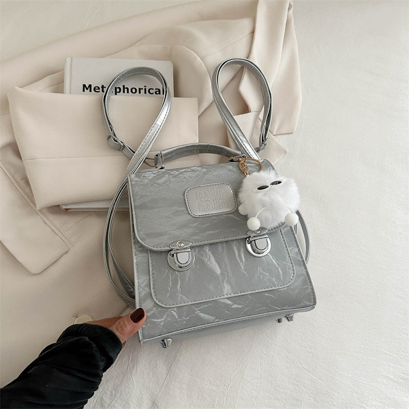 Damen Mini-Umhängetasche mit verspieltem Design von Nord Taschen