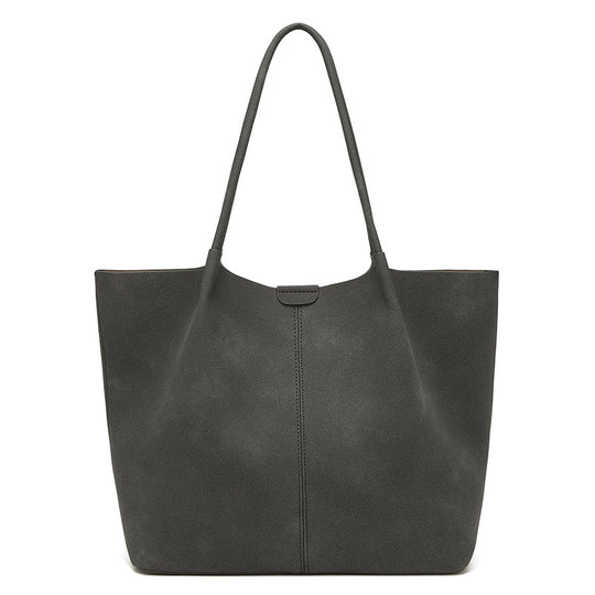 Damen Großzügige Tragetasche mit elegantem Suede-Finish und praktischem Druckverschluss Nord Taschen