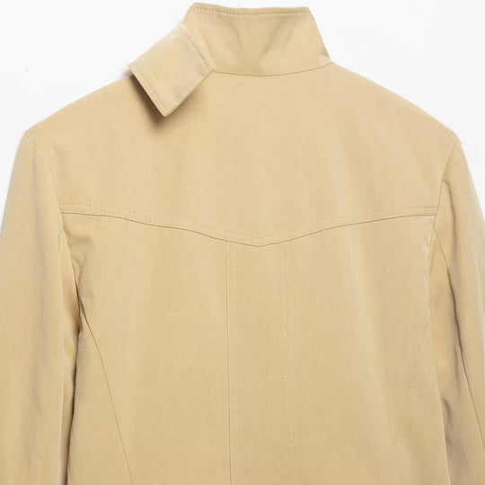 Damen Kurzgeschnittene Doppelreihige Utility-Jacke mit Stehkragen und Pattentaschen Nord Taschen
