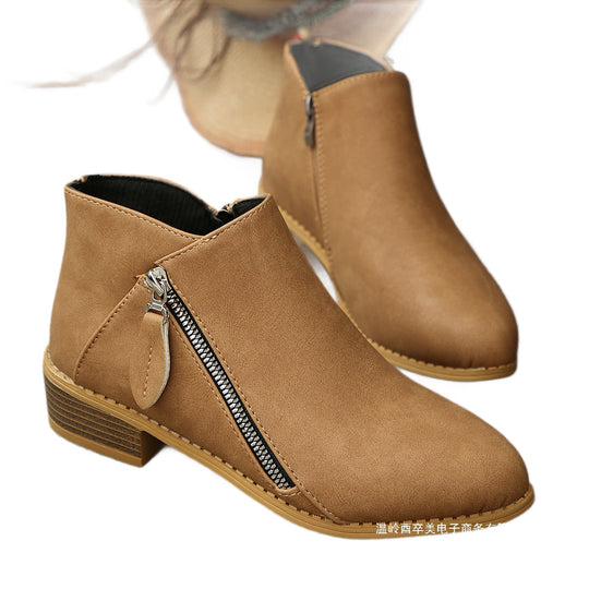 Damen Kurzschaftstiefelette mit seitlichem Reißverschluss und niedrigem Blockabsatz Nord Taschen