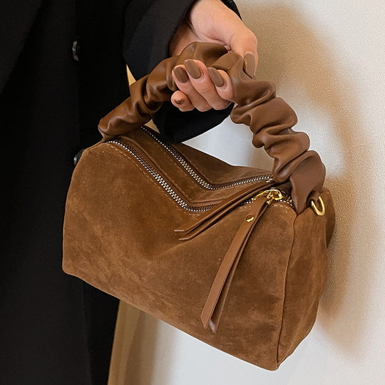 Damen praktische Abendtasche mit luxuriösem, strukturiertem Veloursleder und elegantem Tragegriff Nord Taschen