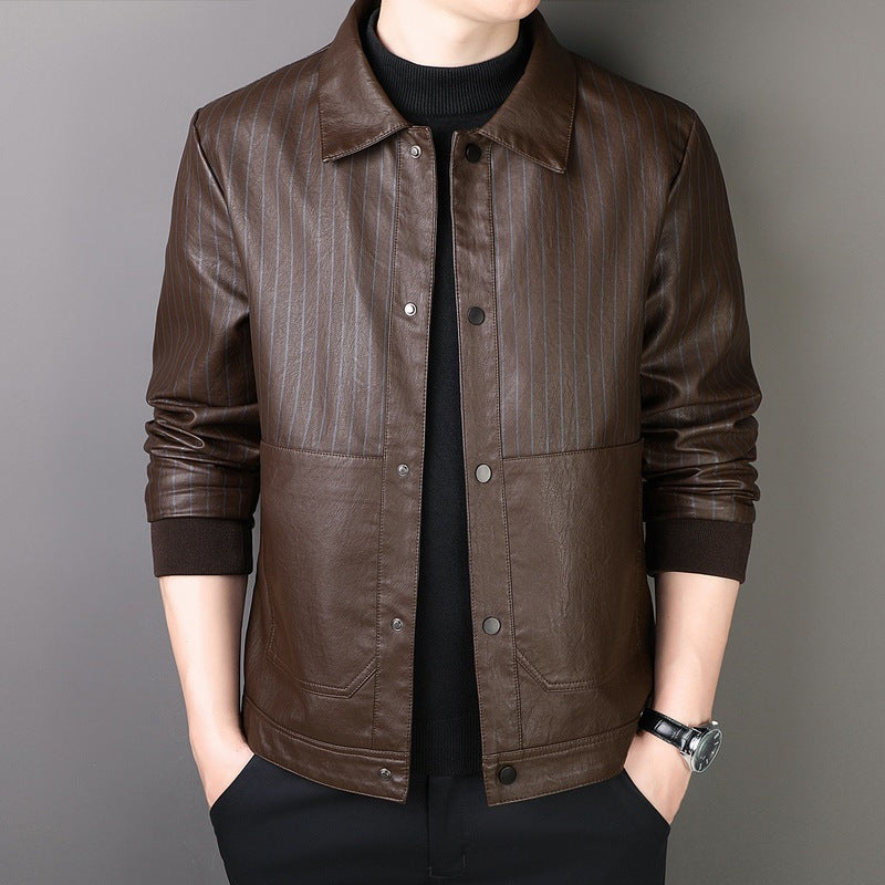 Herren Pinstripe Kunstleder-Truckerjacke mit Druckknopffront und gerippten Bündchen Nord Taschen