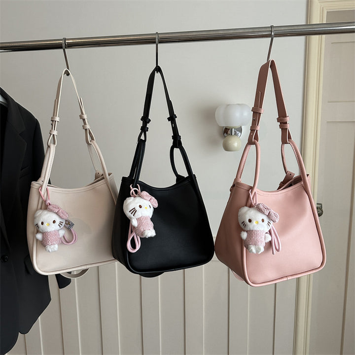 Damen Mini-Handtasche mit verspielt charmantem Zubehör Nord Taschen