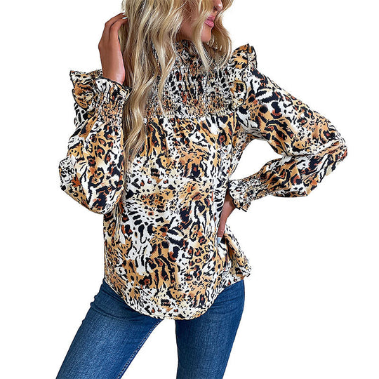 Damen Langärmeliges Blusenshirt mit Smokkragen, Rüschen-Schultern und Animalprint Nord Taschen