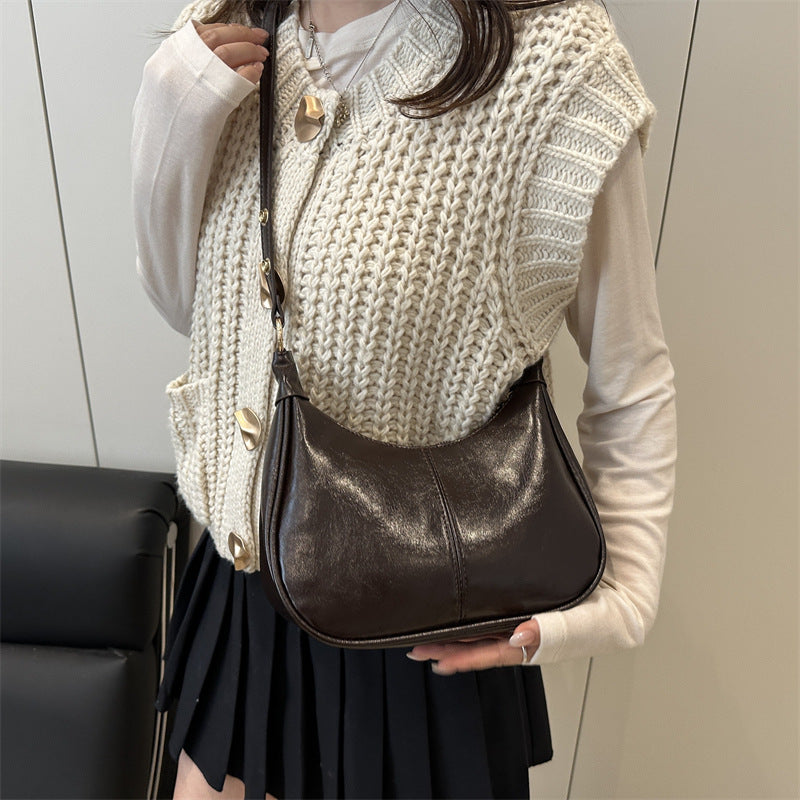 Damen modische Umhängetasche mit eleganten Knopfdetails Nord Taschen