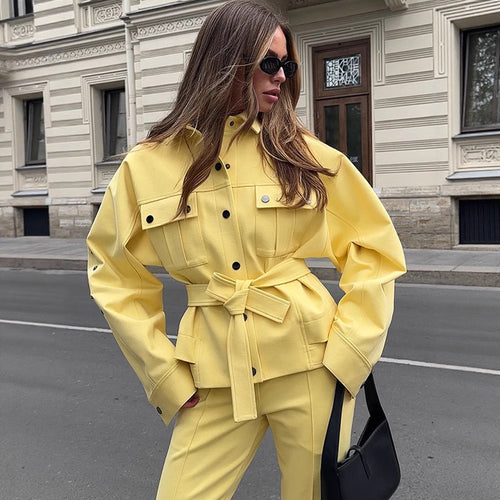 Damen Utility-Blazer mit Bindegürtel und hochtaillierter Bundhose Nord Taschen