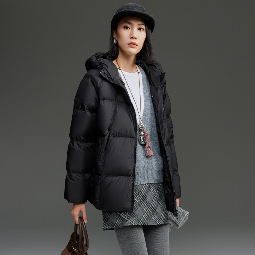 Damen Kurz geschnittene Boxy‑Steppjacke mit abnehmbarer Kapuze und Thermo‑Isolierung Nord Taschen
