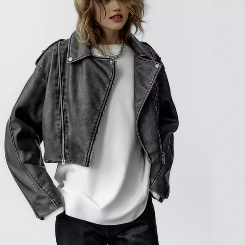 Damen Kurz geschnittene Bikerjacke aus Kunstleder mit asymmetrischer Reißverschlussfront und Oversized‑Boxy‑Silhouette Nord Taschen