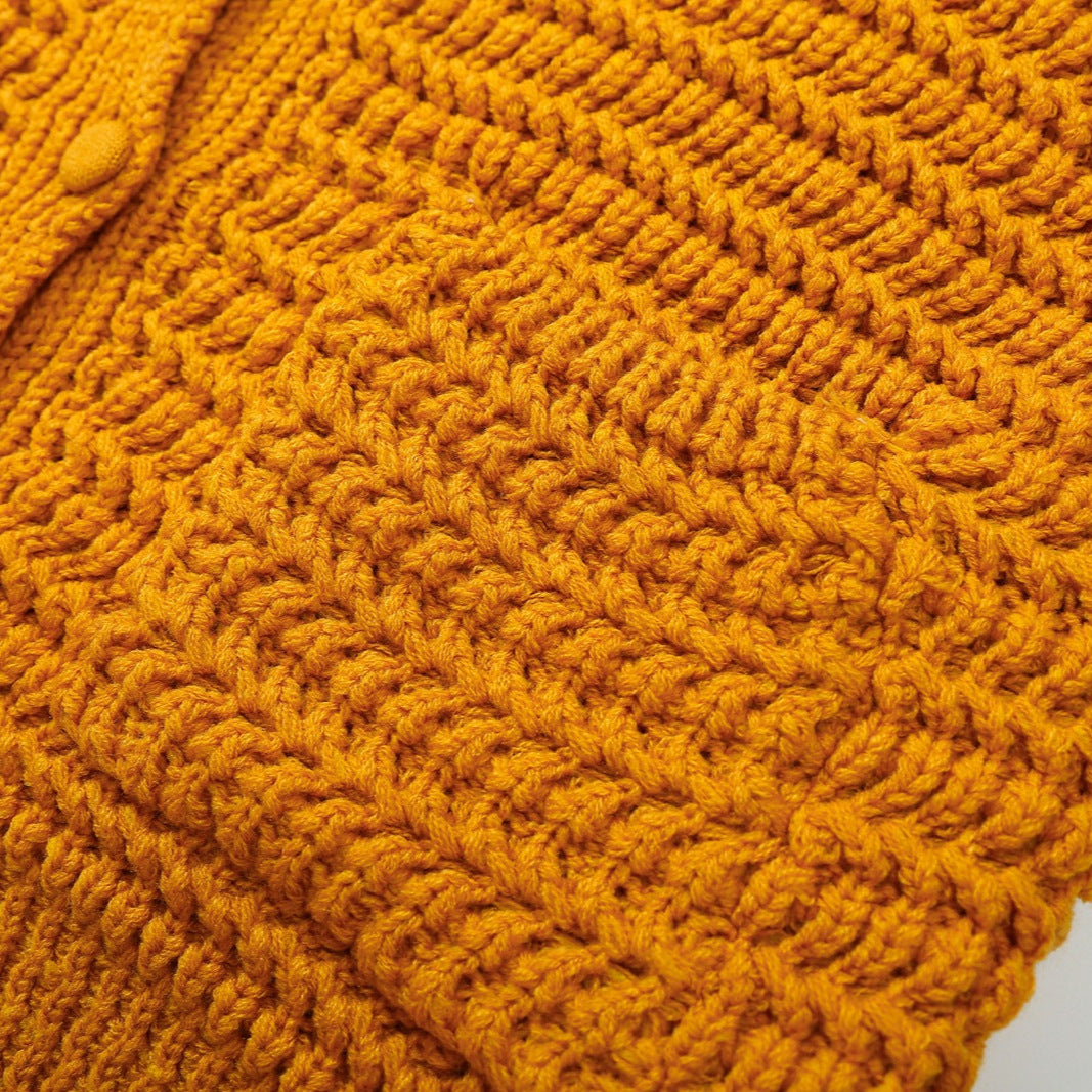 Damen Grobstrukturierter Häkel-Cardigan mit stoffbezogenen Knöpfen und aufgesetzten Taschen Nord Taschen
