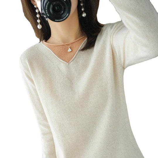 Damen Weicher V‑Ausschnitt-Pullover aus Kaschmir‑Look mit kontrastierter Kantenverzierung Nord Taschen