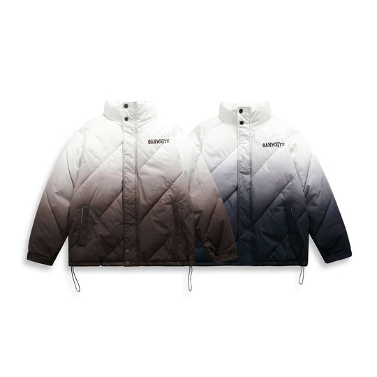 Unisex Kurz geschnittene wattierte Jacke mit Ombre‑Verlauf und diagonal gesteppter Struktur Nord Taschen