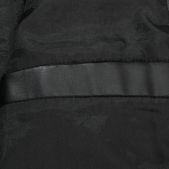 Herren Slim-Fit Kunstleder-Reißverschlussjacke mit Stehkragen und Nahtpaneelen Nord Taschen