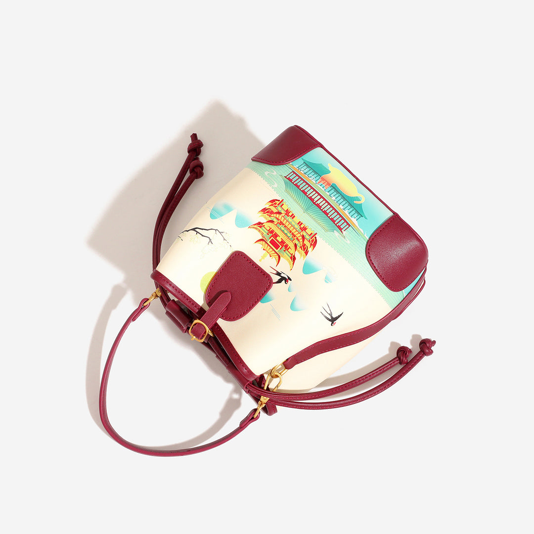 Damen Umhängetasche mit farbenfrohem Landschaftsdesign und praktischen Innenfächern Nord Taschen