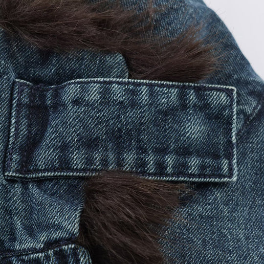 Damen Oversize-Jeansjacke mit voluminösem Kunstpelzkragen und elastischem Saum Nord Taschen