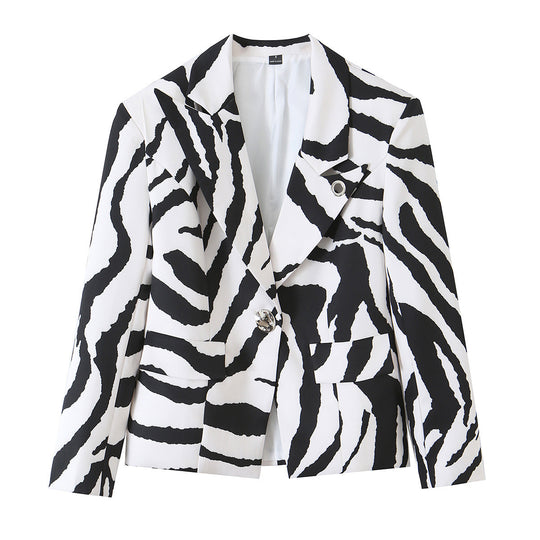 Damen Statement-Zebra-Blazer mit Reverskragen und taillierter Silhouette Nord Taschen