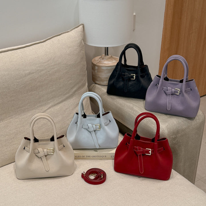 Damen modische Handtasche mit abnehmbarem Plüschanhänger Nord Taschen