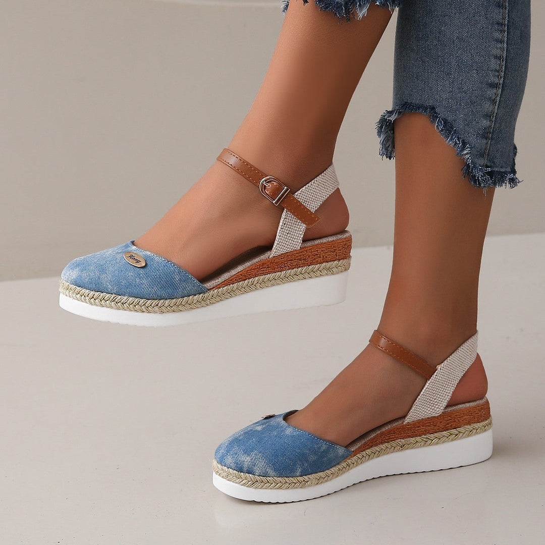 Damen Wedge-Sandalen mit geflochtenem Riemendesign und komfortablem Fußbett