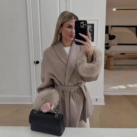 Damen Kurzer Wollmix‑Mantel mit Schalkragen, Bindegürtel und flauschigen Manschetten Nord Taschen