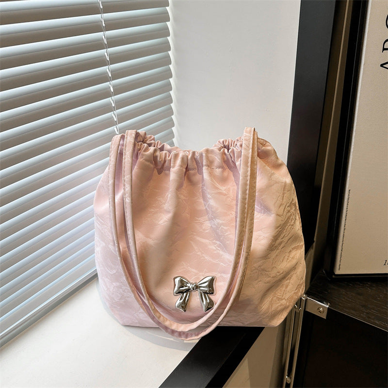 Damen praktische Tragetasche mit elegantem Schleifenakzent Nord Taschen