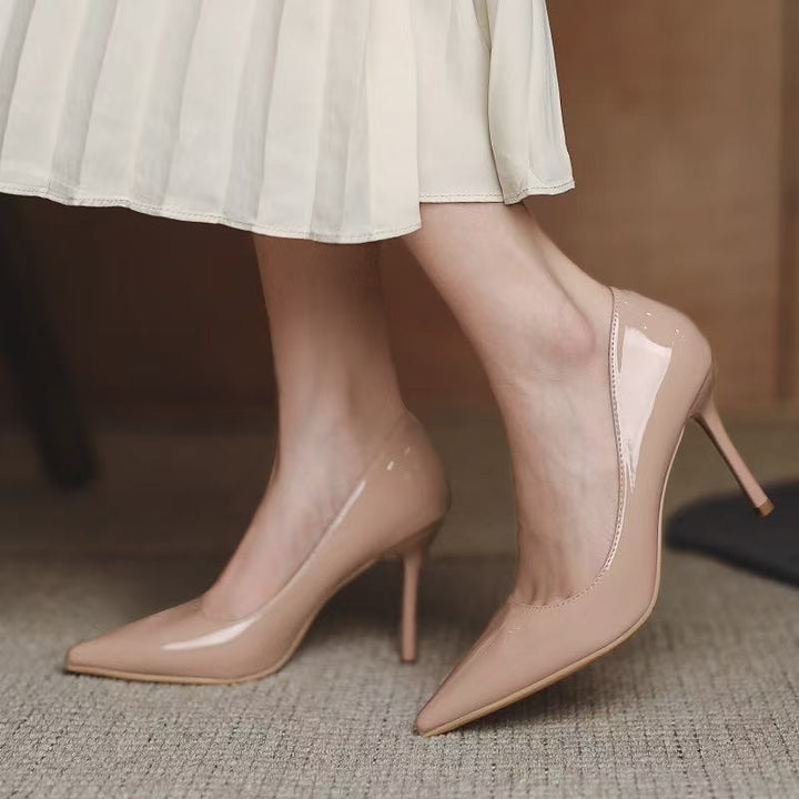 Damen Klassische High-Heels mit elegantem Spitzen-Design und praktischem Riemchen